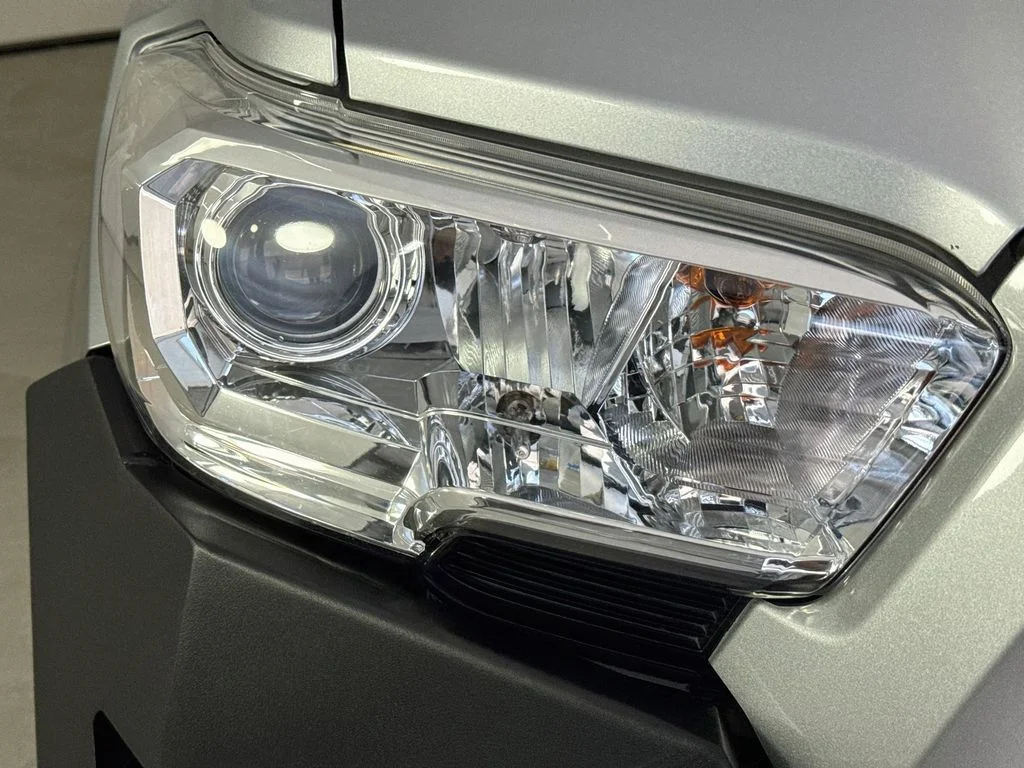 Used 2022 Silver Toyota SR image 32