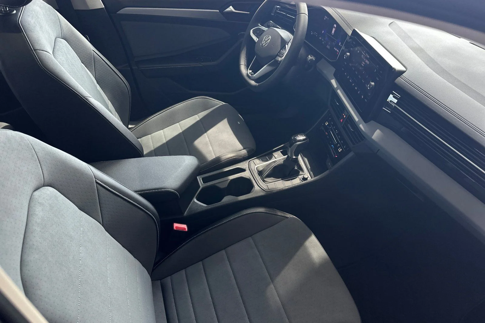 New 2026 Gray Volkswagen 1.5T SE image 13