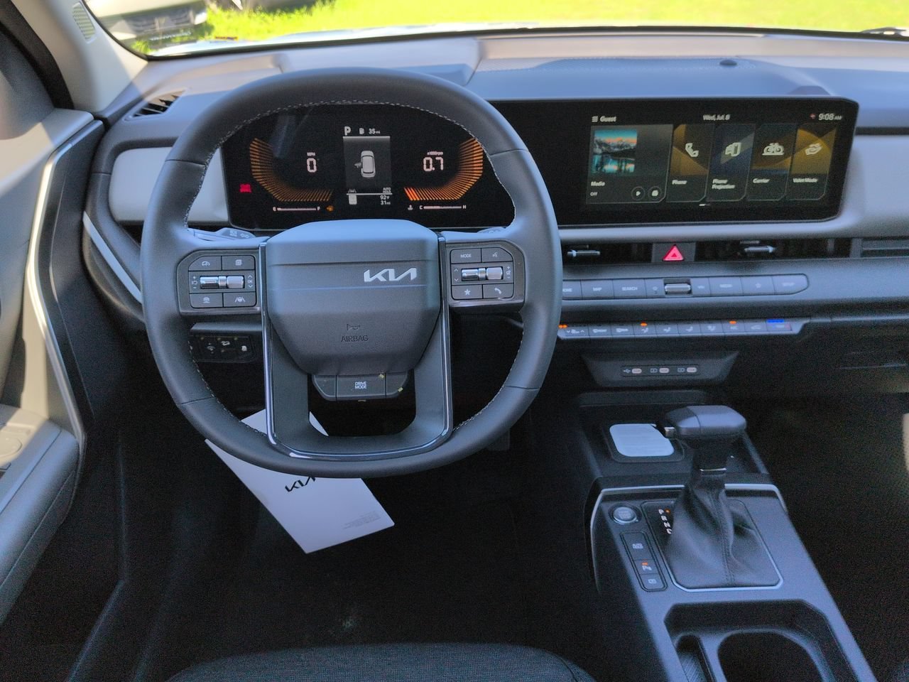 New 2027 Frost Blue / Black Roof Kia S image 17