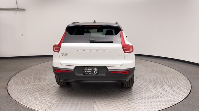 Used 2023 White Volvo Ultimate image 3