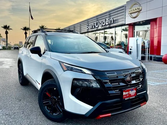 2026 Nissan Rogue Rock Creek AWD's photo