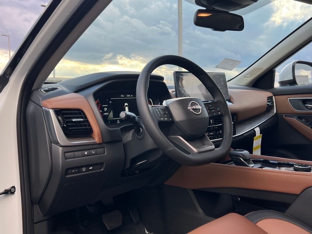 New 2026 Everest White Pearl TriCoat Nissan Platinum image 14