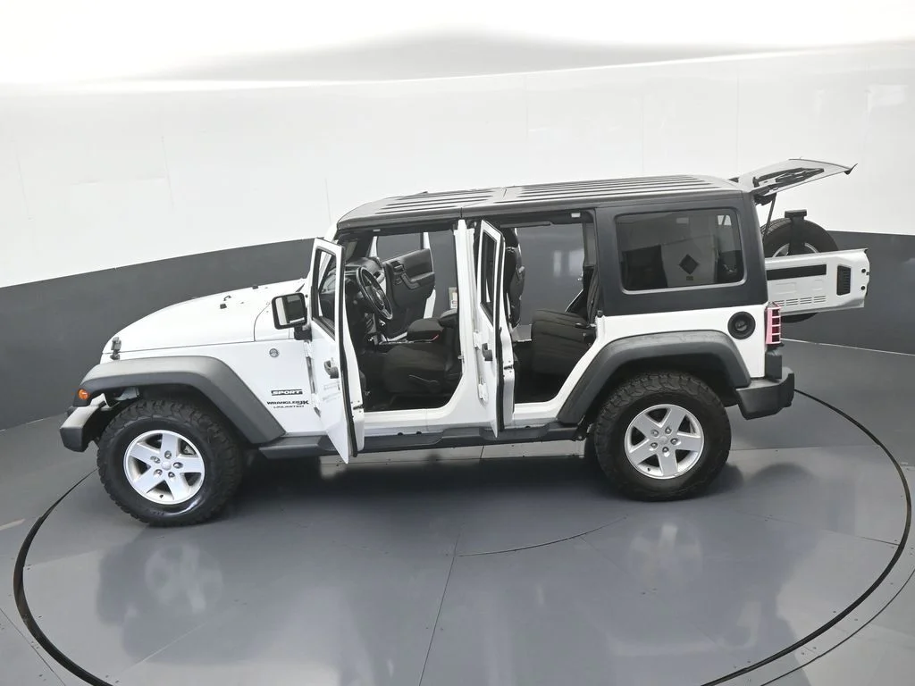 Used 2018 Bright White Clearcoat Jeep Unlimited Sport image 60