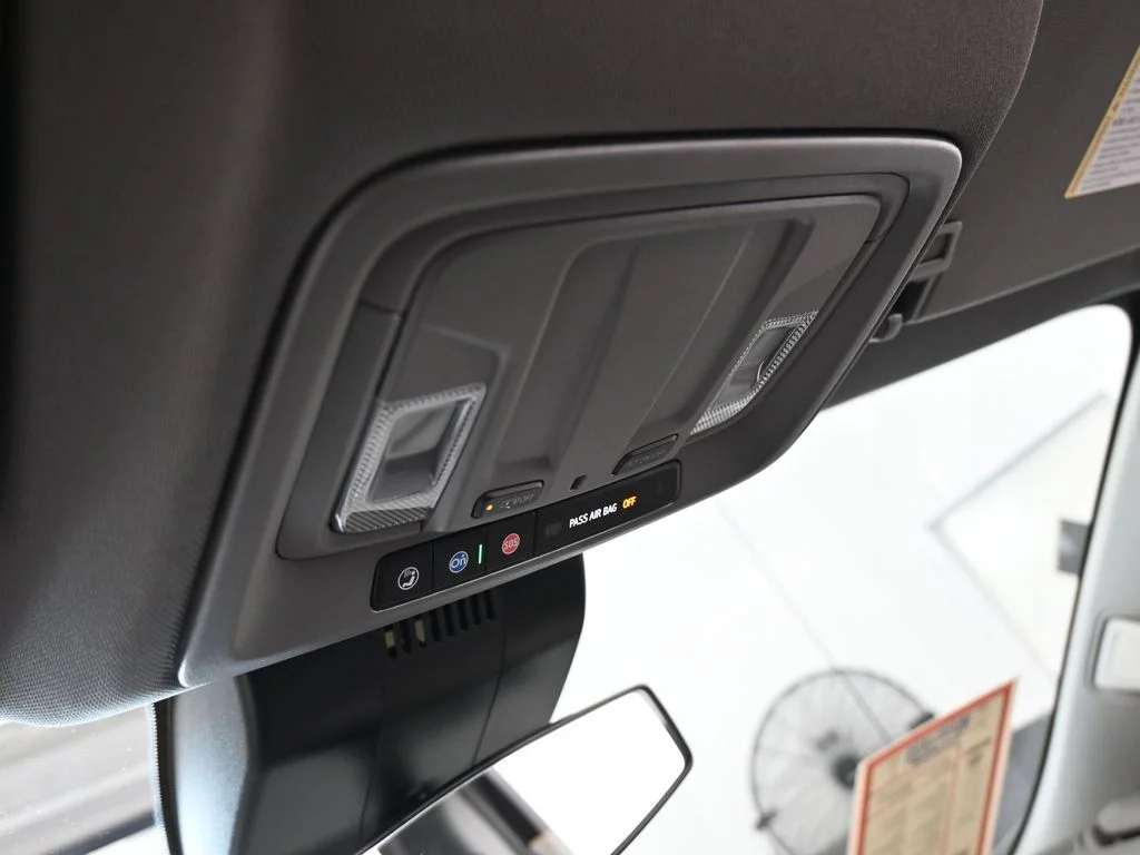 Used 2023 Summit White Chevrolet RST image 28