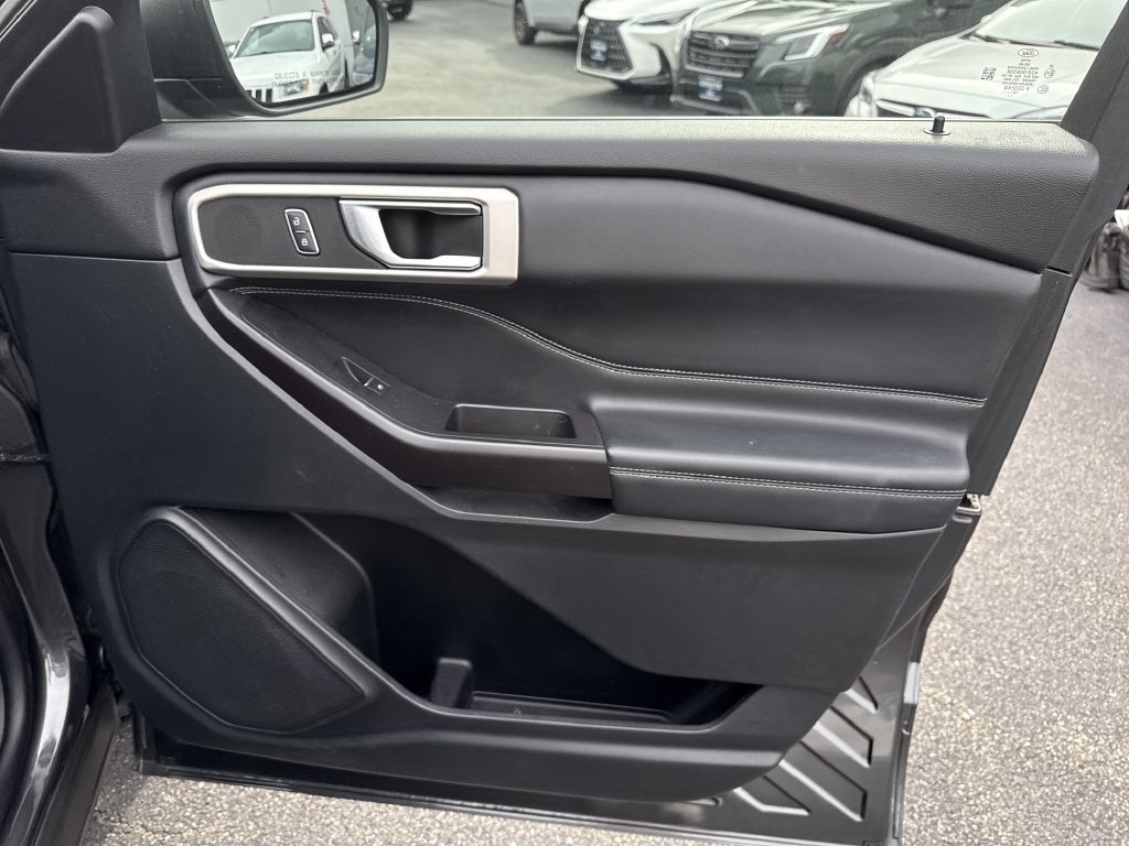 Used 2020 Gray Ford XLT image 29