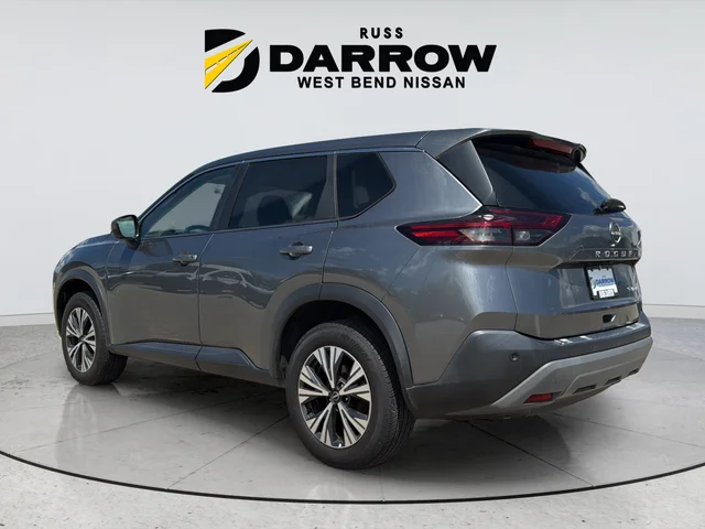 Used 2023 Gray Nissan SV image 3