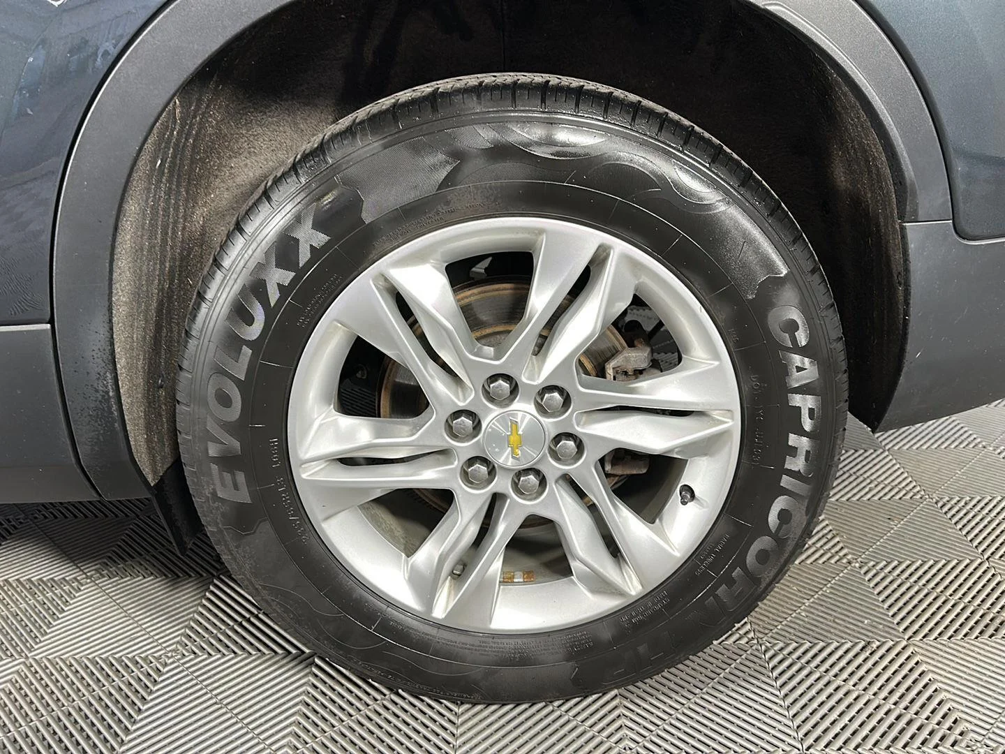 Used 2020 Graphite Metallic Chevrolet LT image 10