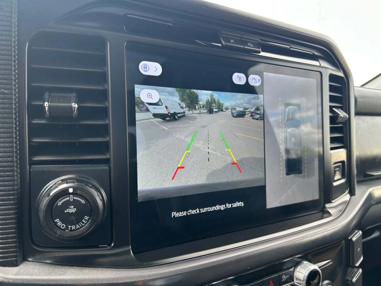 Used 2025 Black Ford Tremor SuperCrew image 27