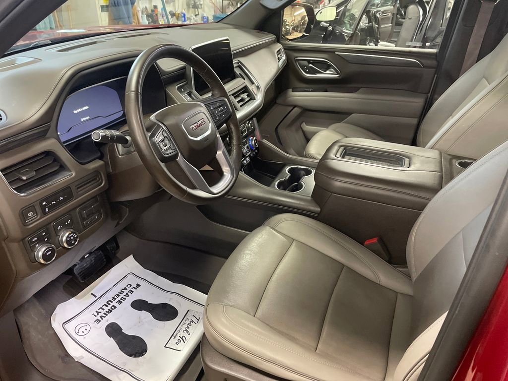 Used 2023 Volcanic Red Tintcoat GMC SLT image 10