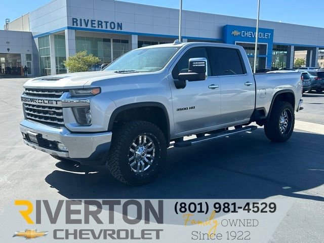 2020 Chevrolet Silverado HD LTZ 4WD Crew Cab Standard Box SRW's photo