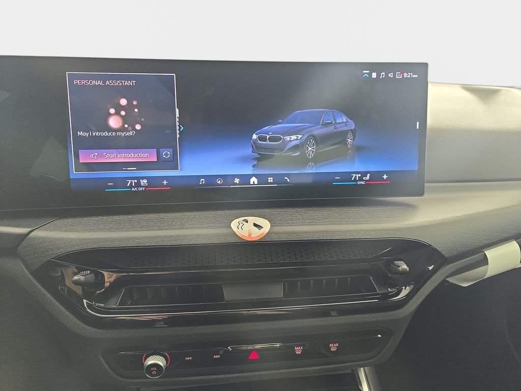 2025 BMW 3 Series 330i - Photo 22