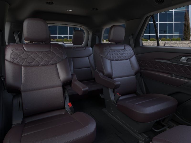 New 2026 Carbonized Gray Metallic Ford Platinum™ image 11