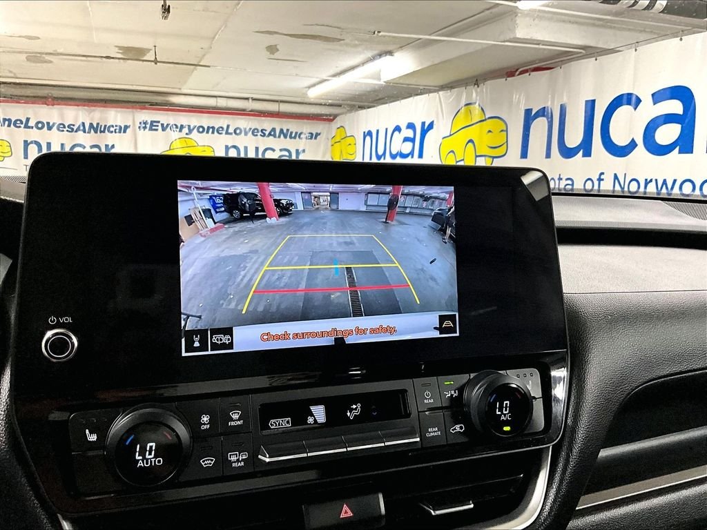Used 2024 White Toyota XLE image 20