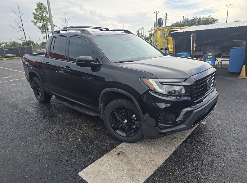 Used 2023 Black Honda Black Edition image 4
