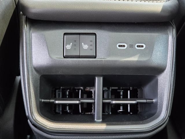 New 2026 White Knuckle Exterior Paint Dodge R/T Plus image 15
