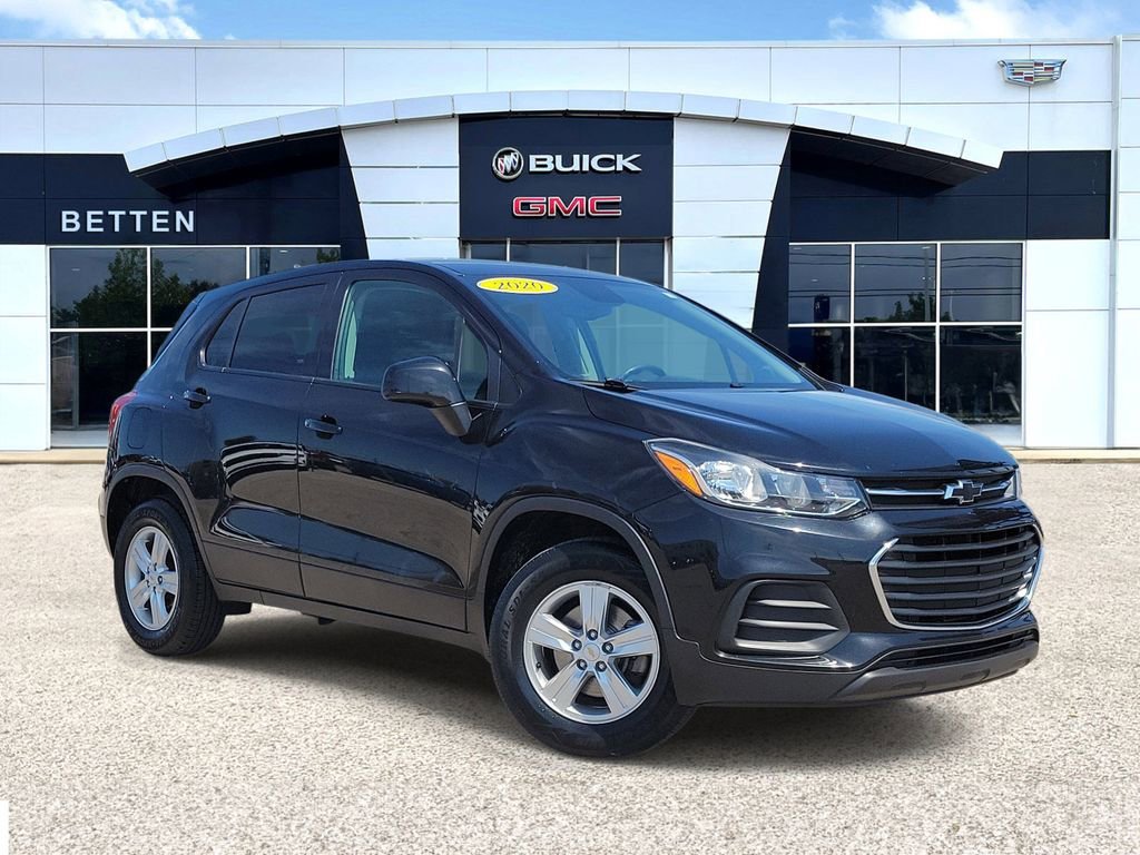 2020 Chevrolet Trax LS AWD's photo