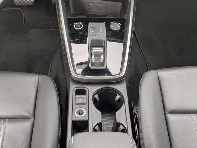 Used 2024 Ibis White Audi 40 Premium image 18