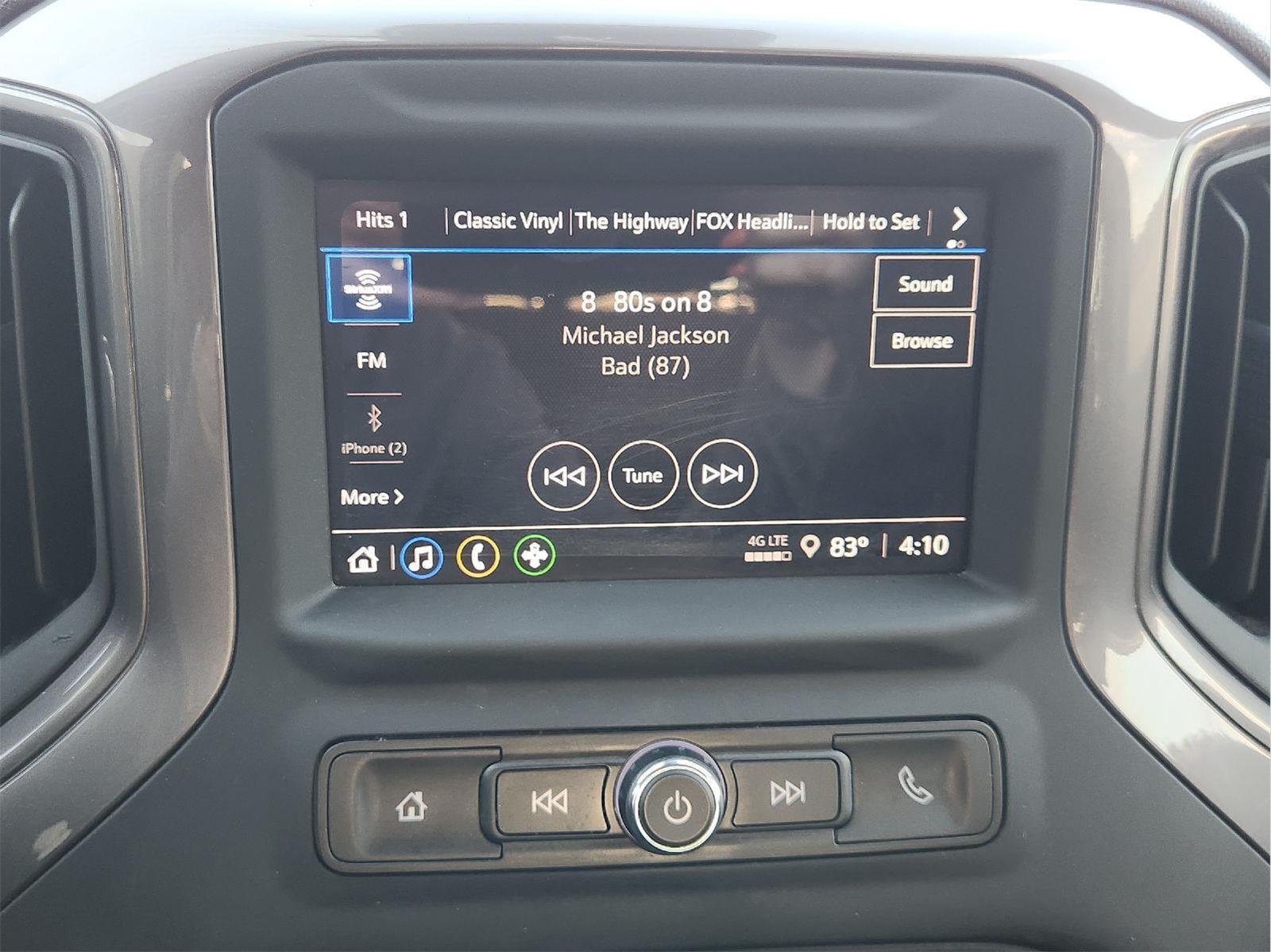 2024 Chevrolet Silverado 1500 photo 17 of 33