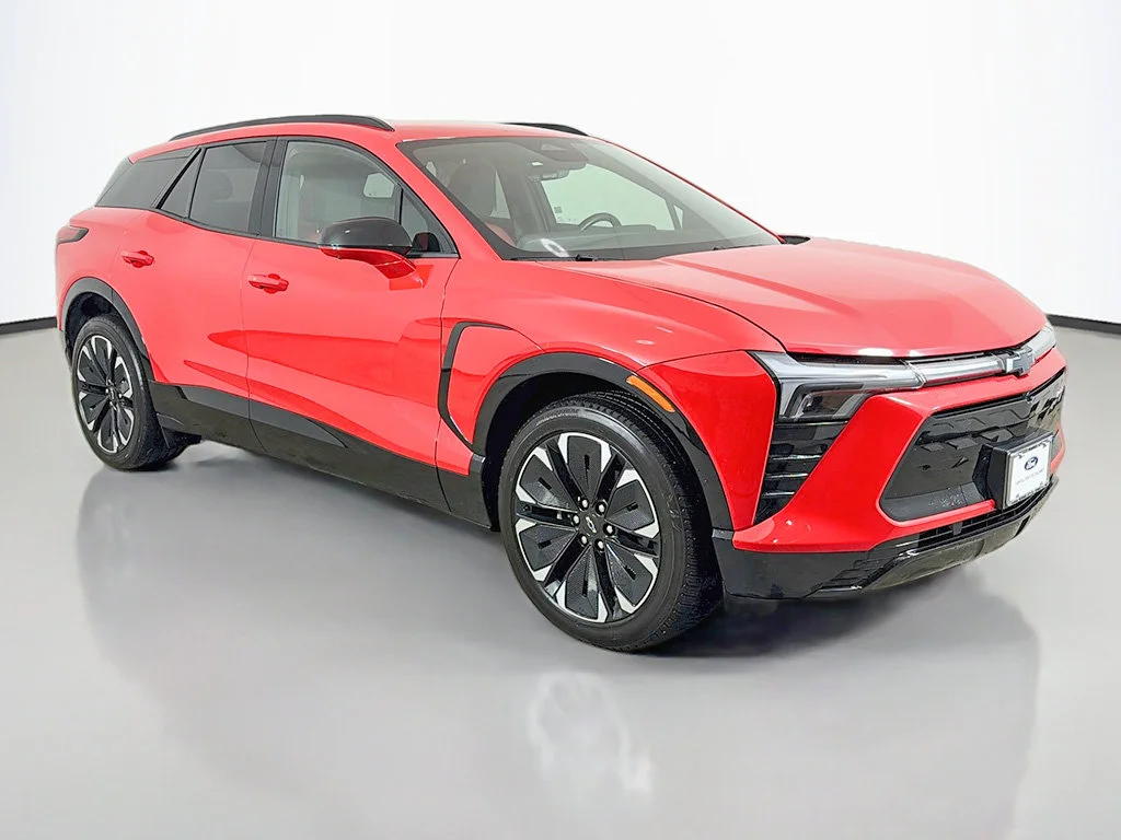 Used 2024 Chevrolet Blazer EV RS with VIN 3GNKDCRJ2RS271407 for sale in Columbus, OH