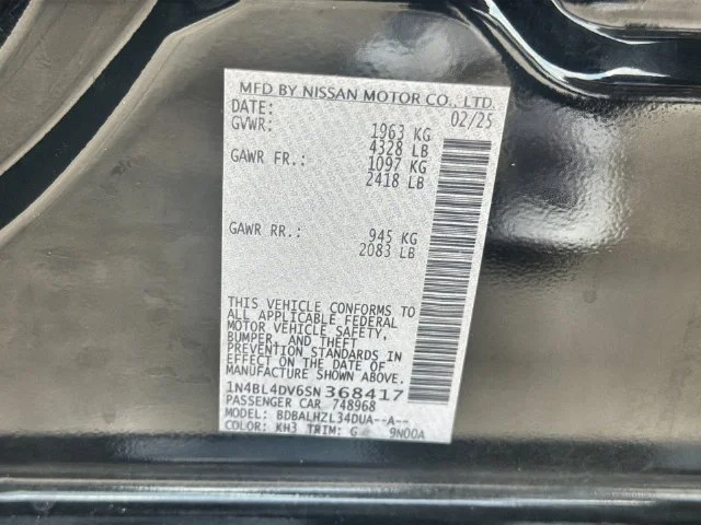 2025 Nissan Altima SV - Photo 32