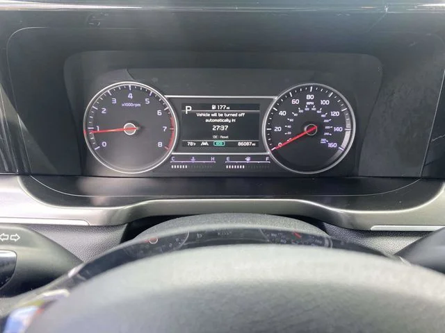 Certified Used 2022 Red Kia S image 24