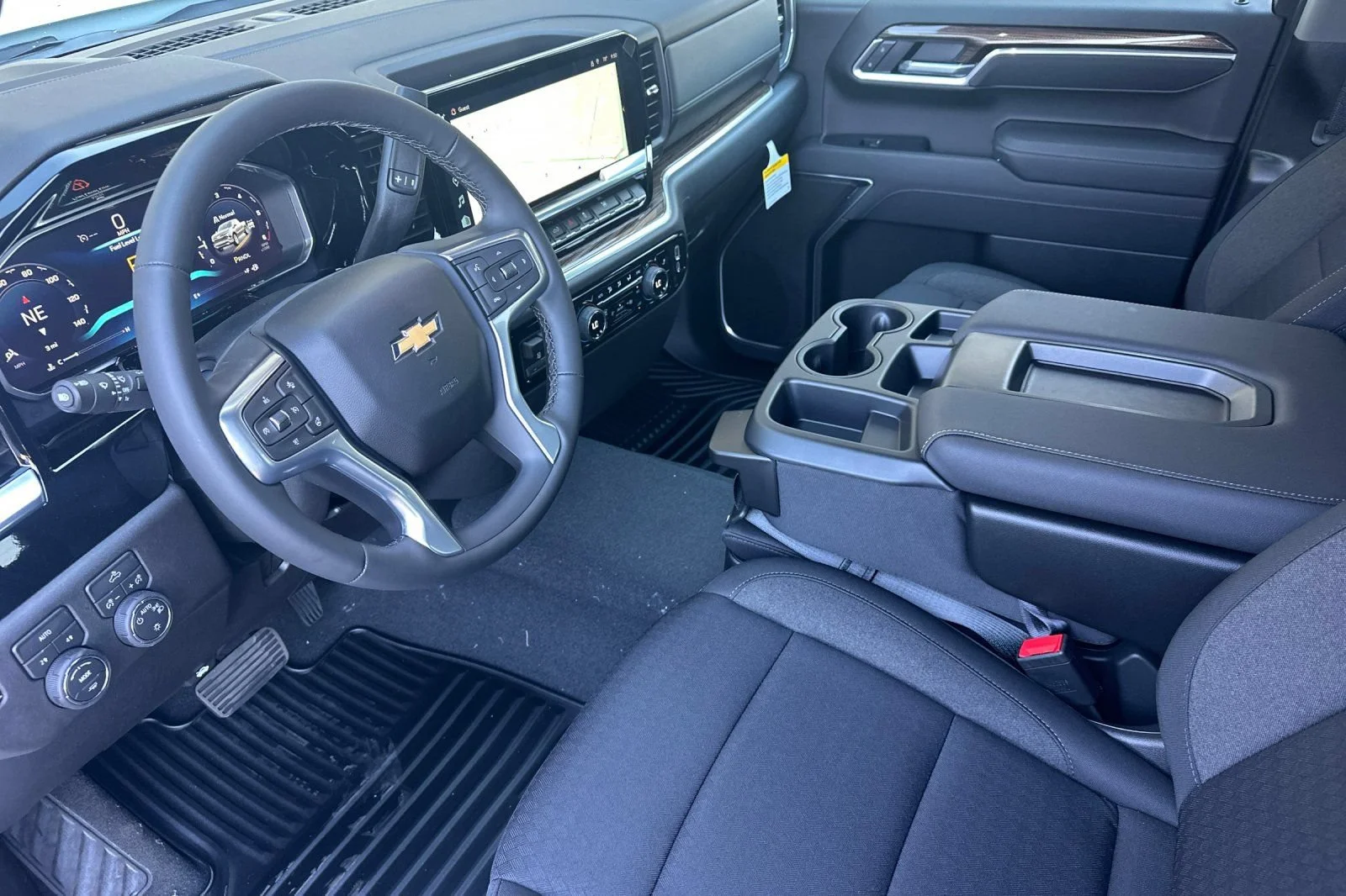 New 2026 Summit White Chevrolet LT (2FL) image 10