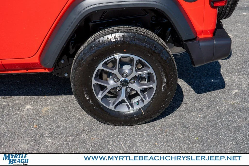 New 2026 Firecracker Red Clear-Coat Exterior Paint Jeep Sport S image 13