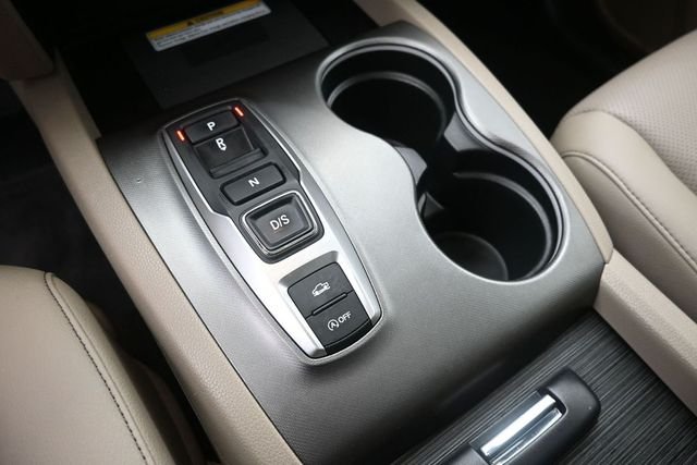 Used 2022 White Honda RTL-E image 29