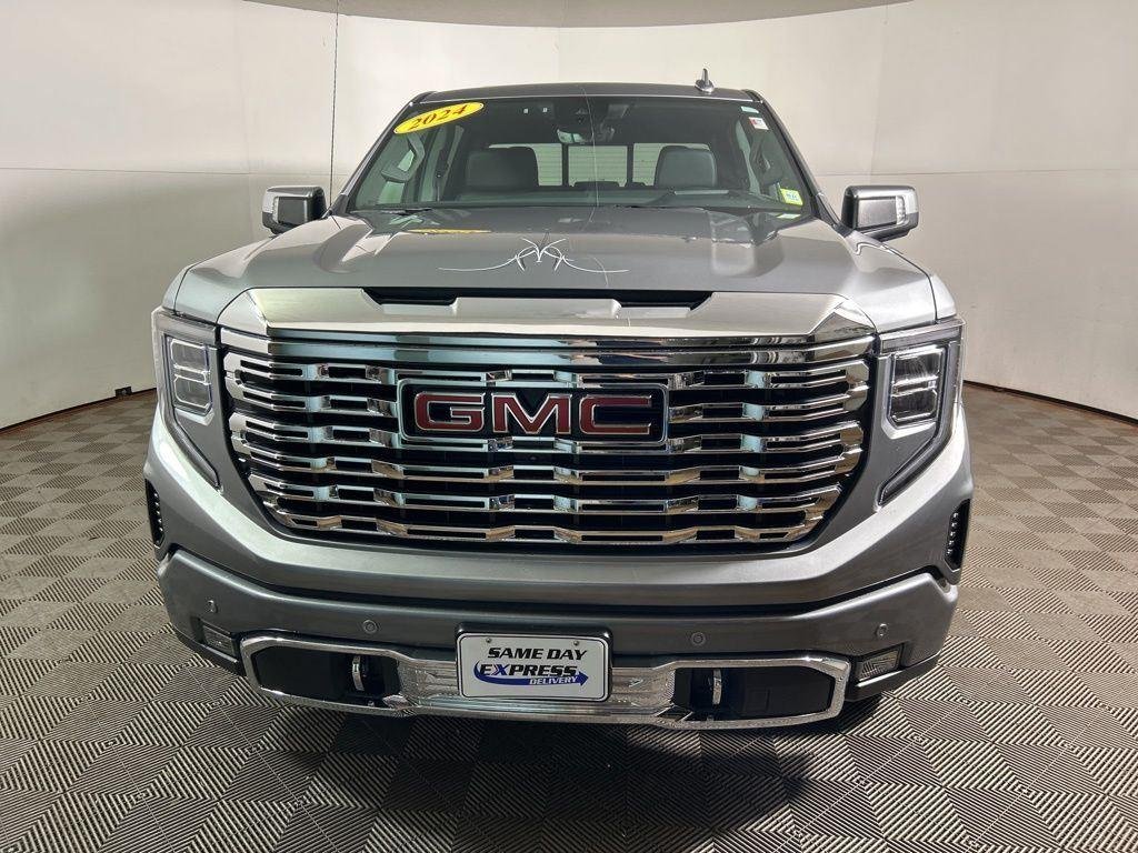Used 2024 Sterling Metallic GMC Denali image 15
