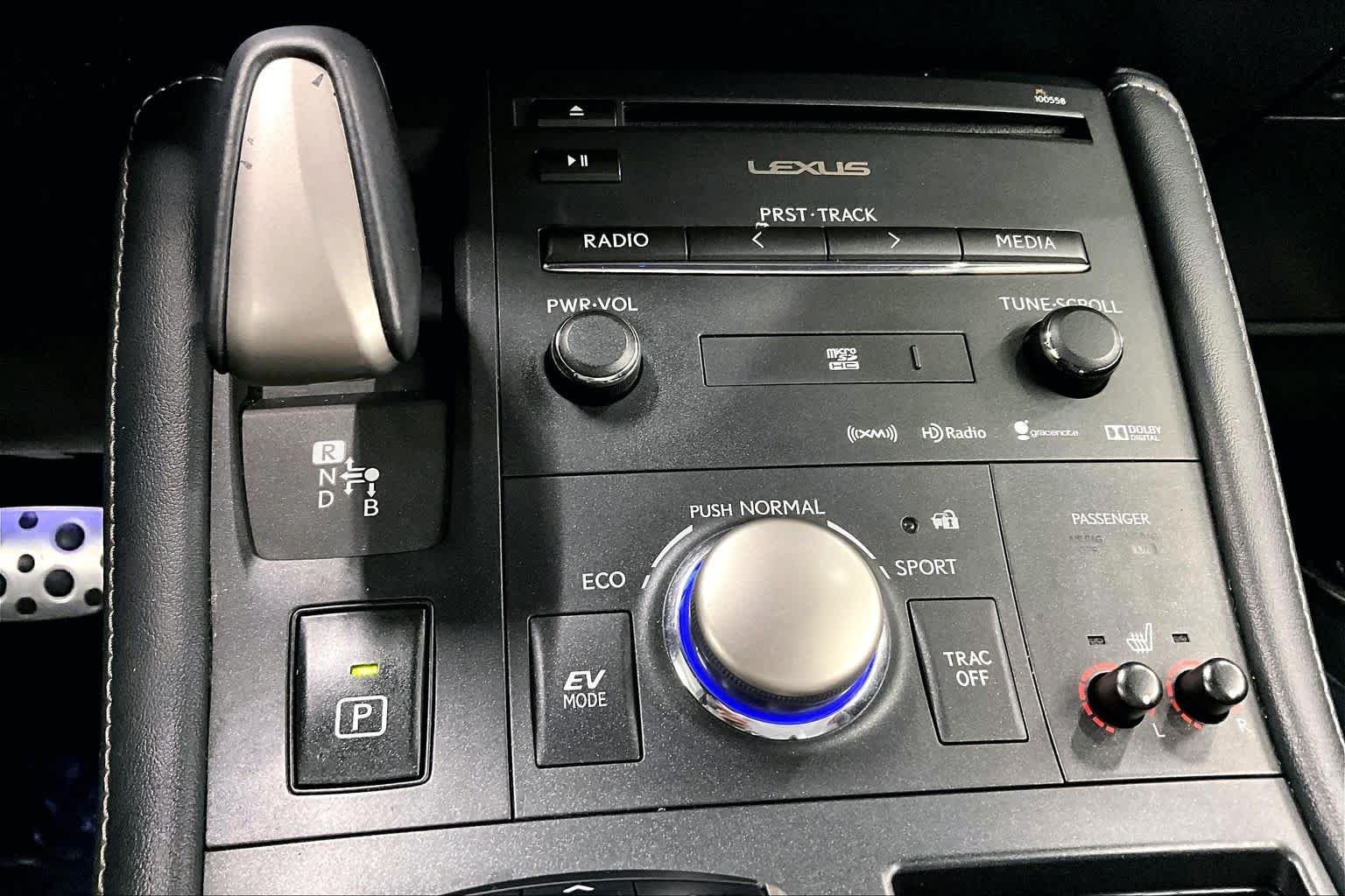 Used 2017 Obsidian Lexus  image 33