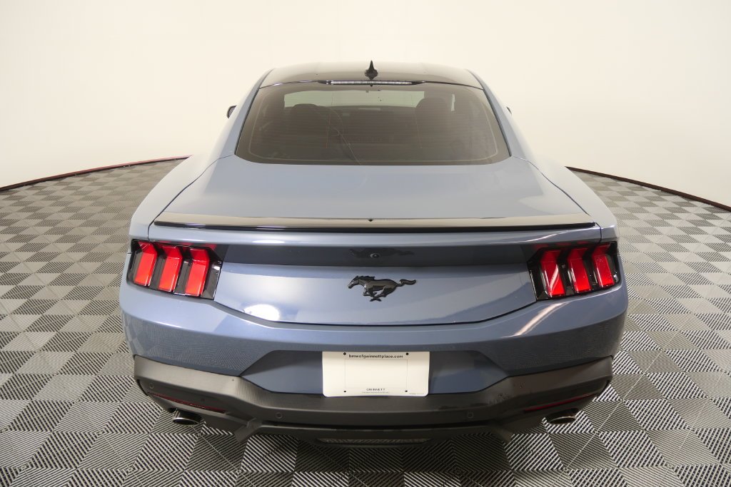 Used 2025 Vapor Blue Ford EcoBoost image 8