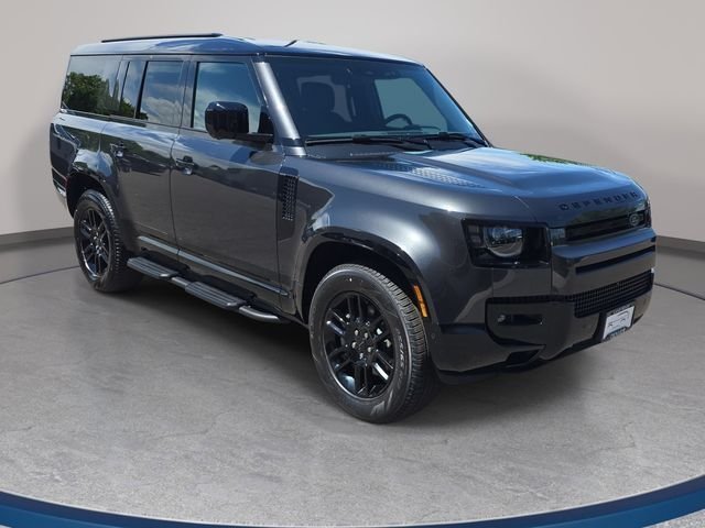 New 2026 Carpathian Grey LAND ROVER X-Dynamic SE image 3