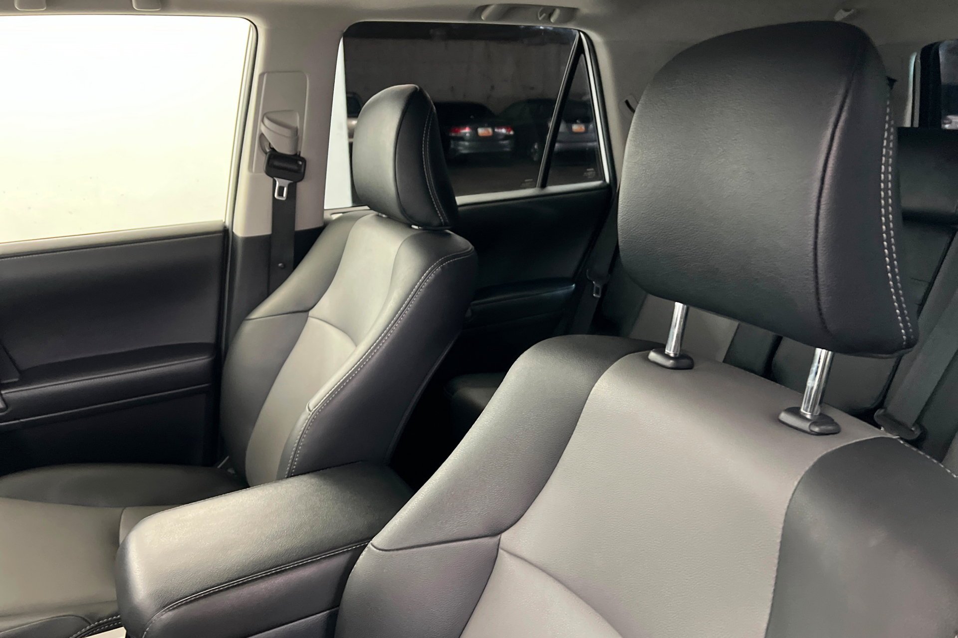 Used 2024 White Toyota SR5 Premium image 15