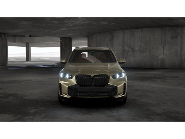 New 2026 Manhattan Green Metallic BMW xDrive50e image 3