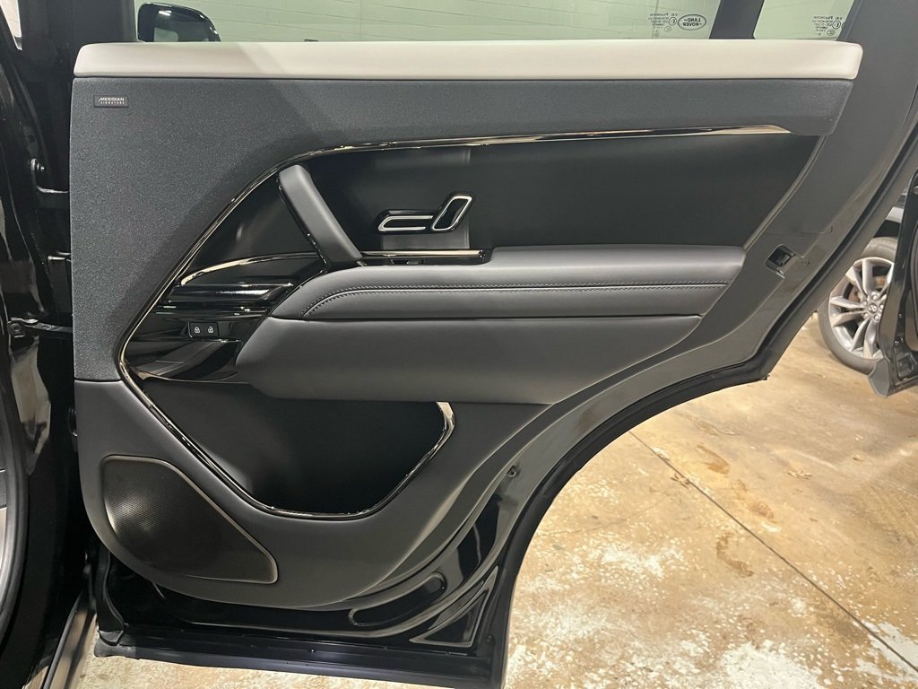 2024 LAND ROVER RANGE ROVER SPORT - Image 31