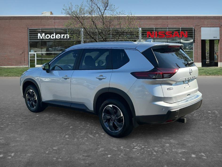 Used 2025 Brilliant Silver Metallic Nissan SV image 2