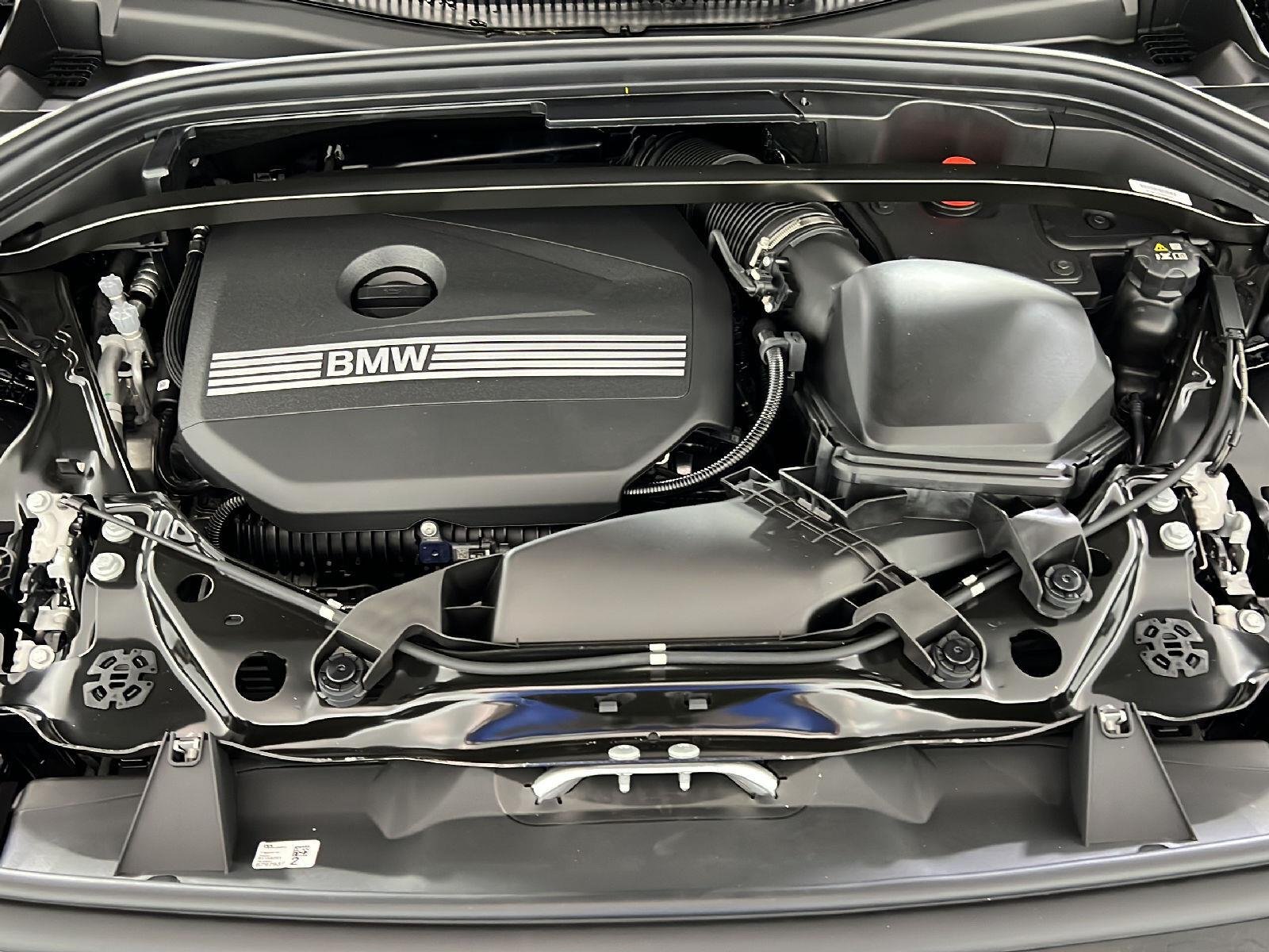 New 2027 Black Sapphire Metallic BMW xDrive28i image 15