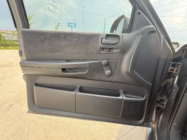 Used 2003 Gray Dodge Sport image 13