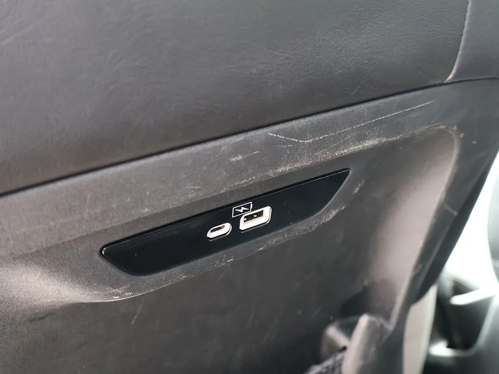 Used 2023 Black Chrysler Touring L image 55
