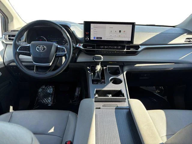 Certified Used 2025 MAGNETIC GRAY MET. Toyota  image 14