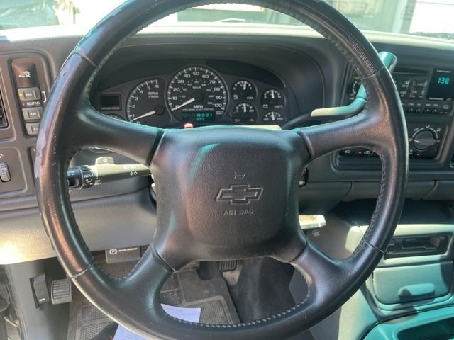 Used 2002 Black Chevrolet LS image 5