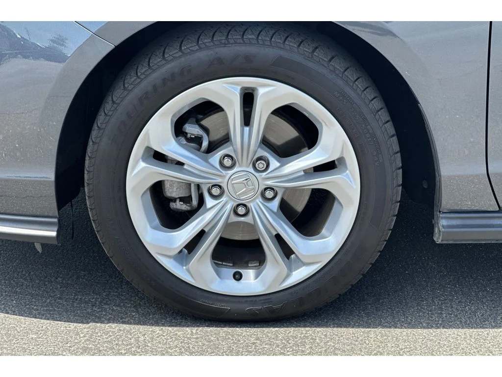 Used 2023 Meteorite Gray Metallic Honda LX image 38