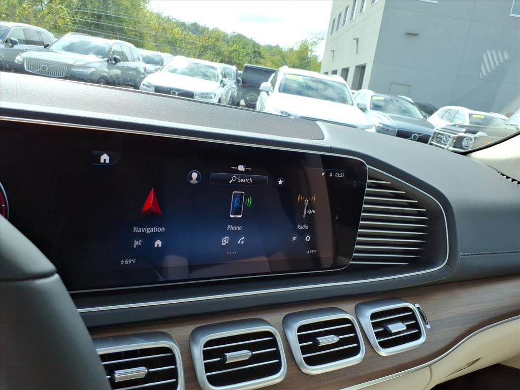 Used 2026 Polar White Mercedes-Benz GLS 450 image 19