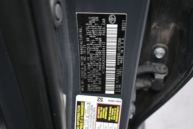 Used 2025  Toyota SE image 20