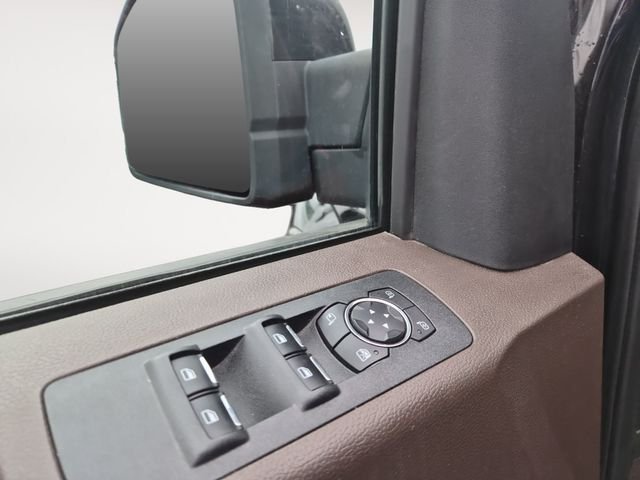 Used 2019 Black Ford King Ranch image 10