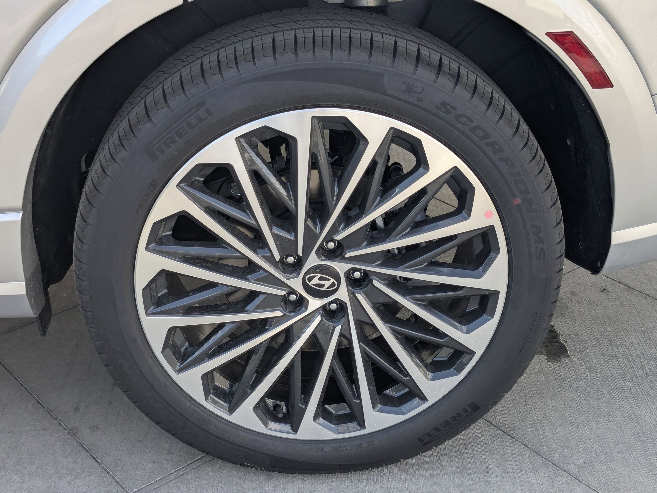 New 2026 Typhoon Silver Metallic Hyundai Calligraphy image 18