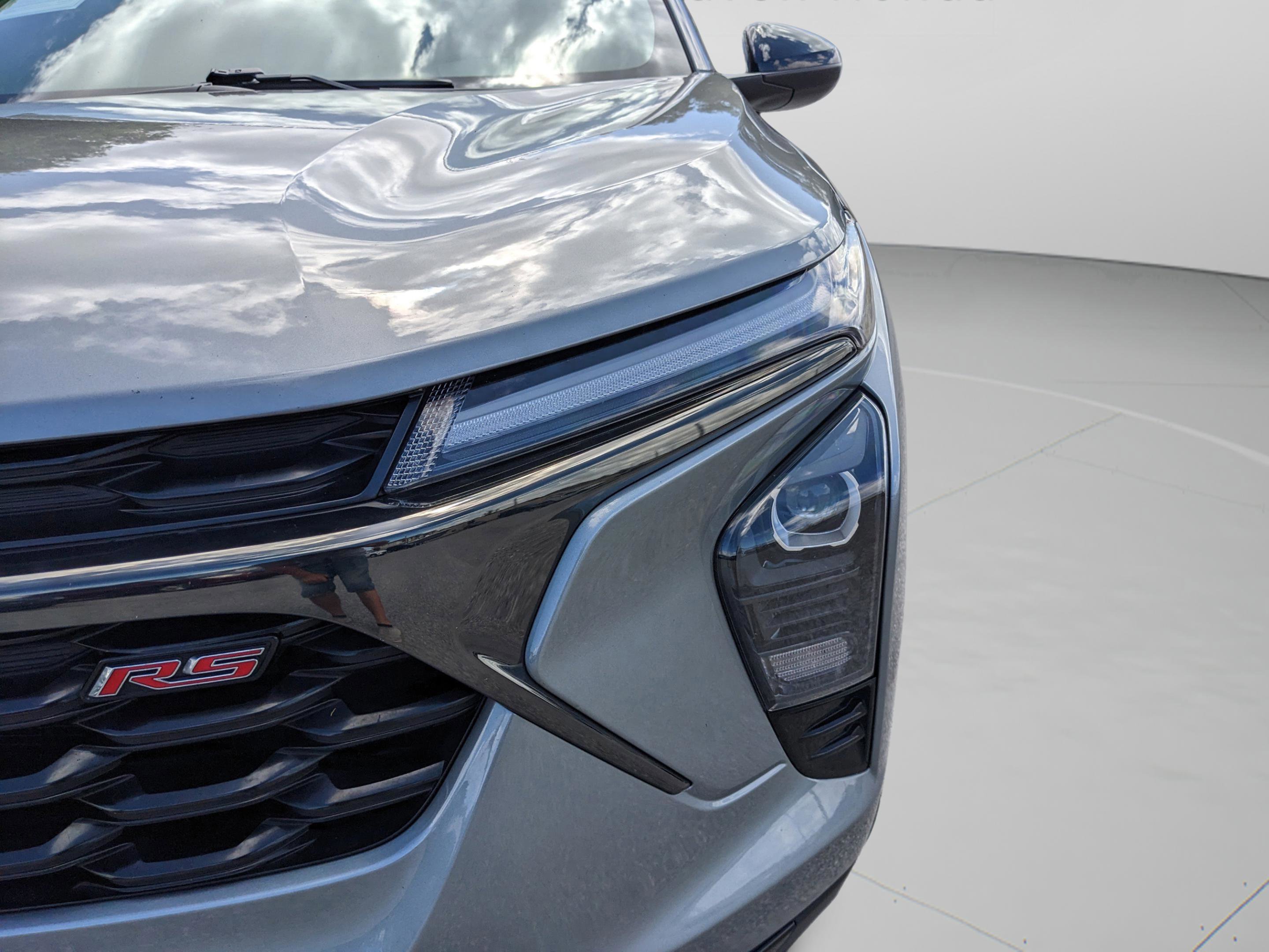 2024 Chevrolet Trax RS - Photo 8