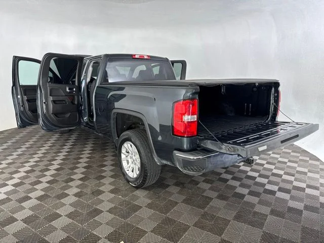 Used 2017 Gray GMC SLE image 20
