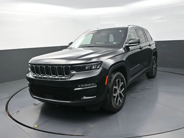 Used 2023 Black Jeep Limited image 5