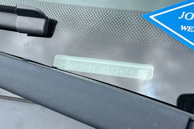 Used 2018 Silver Honda LX image 8